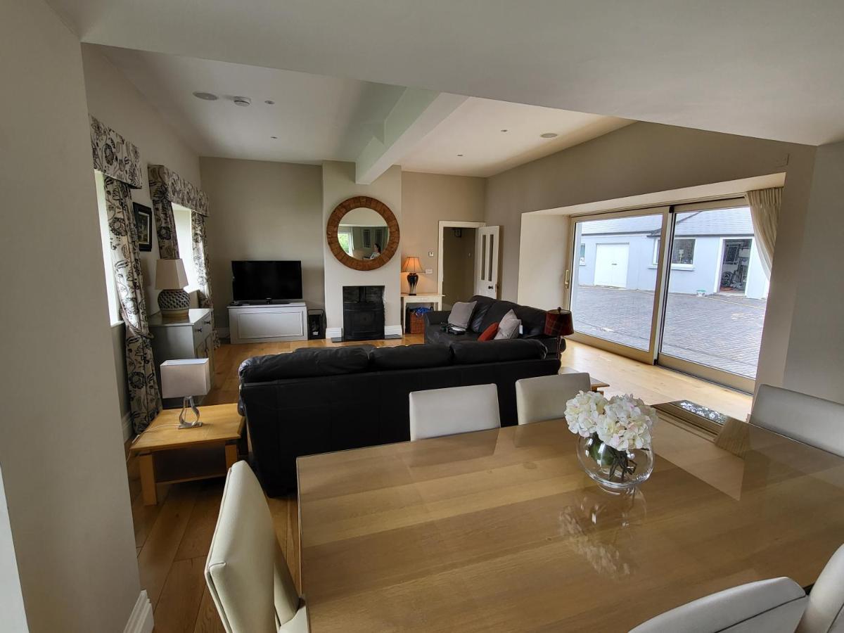 The Coach House Villa Dublin Dış mekan fotoğraf